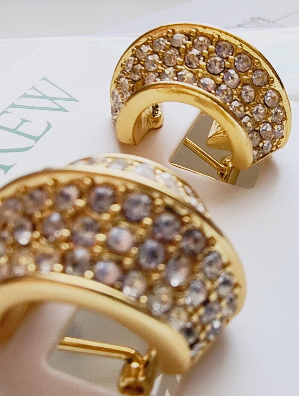 NWT J. Crew Angular Scoop Pave Earrings - Gold - Picture 4 of 9